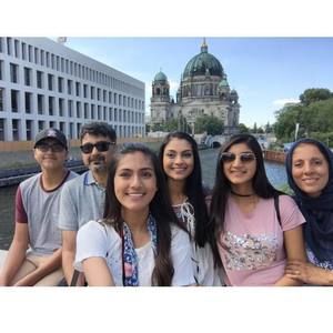 Meet your Posher, Asma